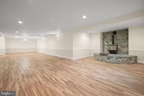 16907 Harbour Town Dr, Ashton, MD 20861 photo 52