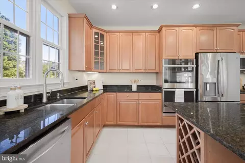 16907 Harbour Town Dr, Ashton, MD 20861 photo 25