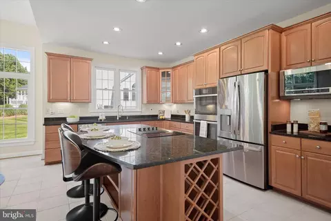 16907 Harbour Town Dr, Ashton, MD 20861 photo 22