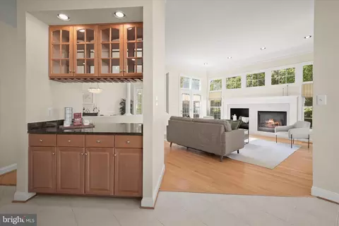 16907 Harbour Town Dr, Ashton, MD 20861 photo 27