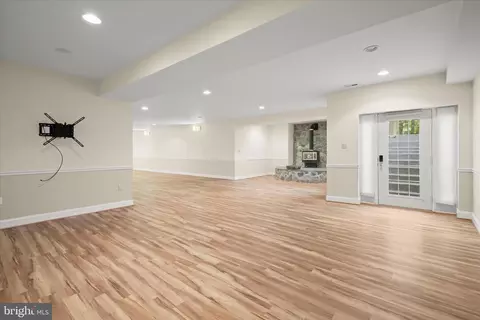 16907 Harbour Town Dr, Ashton, MD 20861 photo 51
