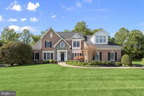 16907 Harbour Town Dr, Ashton, MD 20861