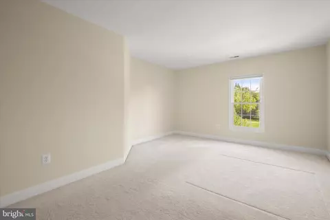 16907 Harbour Town Dr, Ashton, MD 20861 photo 46