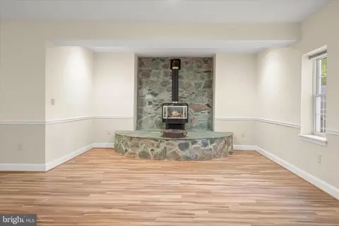 16907 Harbour Town Dr, Ashton, MD 20861 photo 54