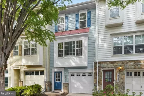 13523 Hamlet Square Ct, Germantown, MD 20874