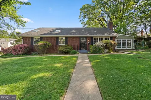 9807 Merwood Ln, Silver Spring, MD 20901
