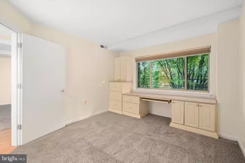 Bedroom - 7981 Eastern Ave #219, Silver Spring, MD 20910 photo 3 of 6