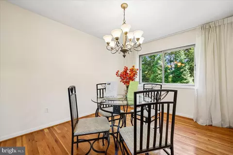 Dining - 1421 Morningside Dr, Silver Spring, MD 20904 photo 2 of 3