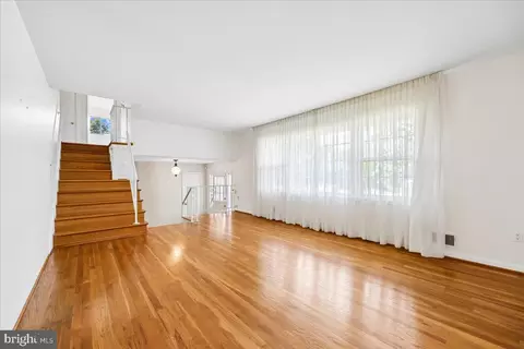 Living - 1421 Morningside Dr, Silver Spring, MD 20904 photo 5 of 7