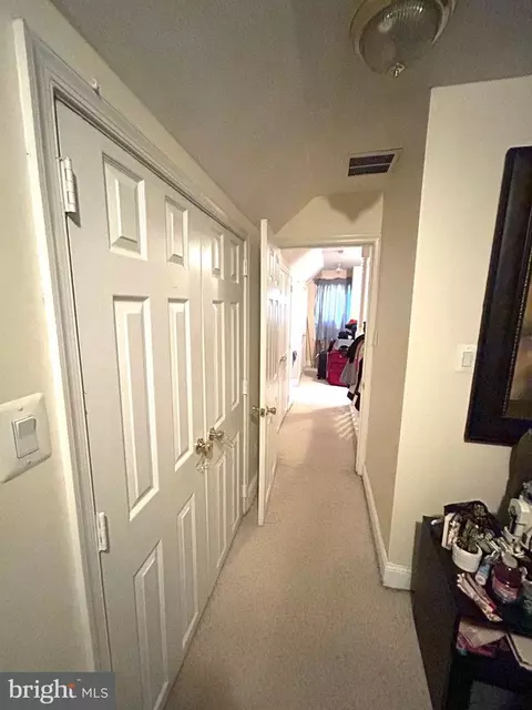 Entry Way - 906 Dryden Ct, Silver Spring, MD 20901 photo 1 of 1
