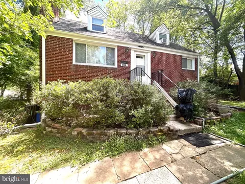 Exterior - 906 Dryden Ct, Silver Spring, MD 20901 photo 3 of 6