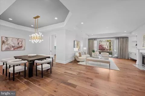 8121 River Rd #423, Bethesda, MD 20817