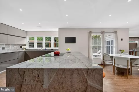 14608 Falling Leaf, Darnestown, MD 20878