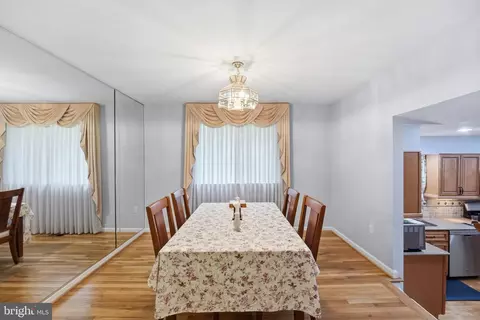 Dining - 2304 Hidden Valley Ln, Silver Spring, MD 20904 photo 1 of 4