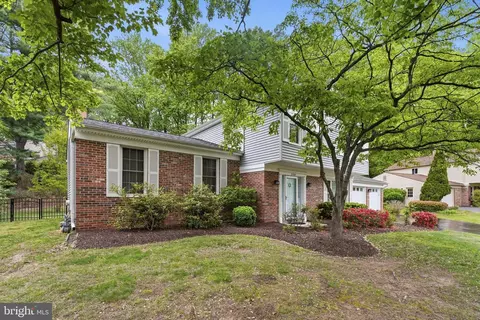 Exterior - 2304 Hidden Valley Ln, Silver Spring, MD 20904 photo 2 of 10