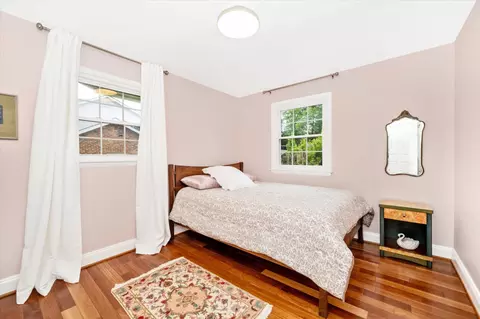 Bedroom - 15204 Aylesbury St, Silver Spring, MD 20905 photo 2 of 4