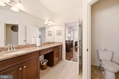 Entry Way - 1104 Sweetbay Pl, Silver Spring, MD 20906 photo 2 of 2