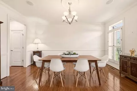 Dining - 1104 Sweetbay Pl, Silver Spring, MD 20906 photo 1 of 2