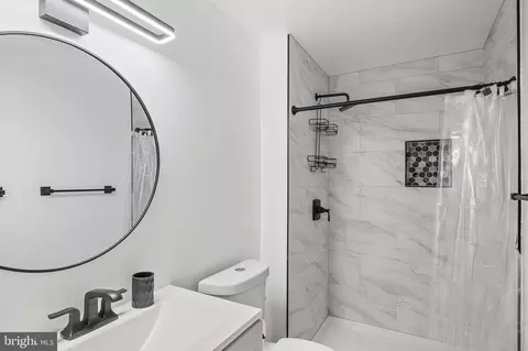 Bath - 11339 Baroque Rd, Silver Spring, MD 20901 photo 1 of 8