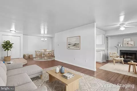 13215 Dairymaid Dr #302, Germantown, MD 20874