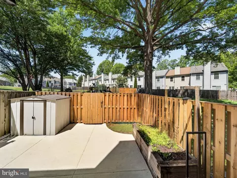 Exterior - 14913 Habersham Cir, Silver Spring, MD 20906 photo 3 of 4