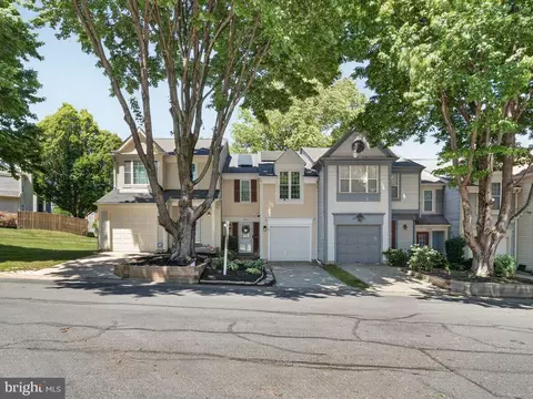 Exterior - 14913 Habersham Cir, Silver Spring, MD 20906 photo 2 of 4