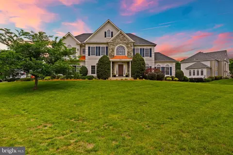 Exterior - 401 Calloway Ct, Ashton, MD 20861 photo 3 of 8