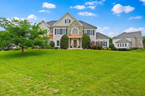 Exterior - 401 Calloway Ct, Ashton, MD 20861 photo 2 of 8