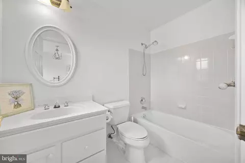 Bath - 401 Calloway Ct, Ashton, MD 20861 photo 8 of 13