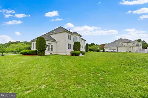 Exterior - 401 Calloway Ct, Ashton, MD 20861 photo 8 of 8