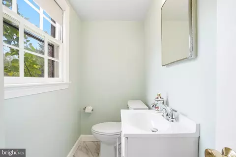 Bath - 12131 David Dr, Silver Spring, MD 20904 photo 1 of 6