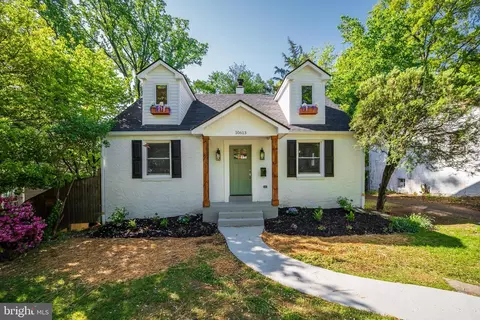 10613 S Dunmoor Dr S, Silver Spring, MD 20901 photo 2