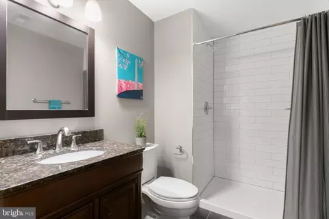 Bath - 513 Gilmoure Dr, Silver Spring, MD 20901 photo 6 of 7