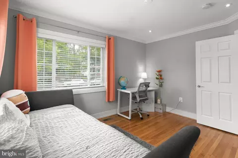 Bedroom - 513 Gilmoure Dr, Silver Spring, MD 20901 photo 2 of 10