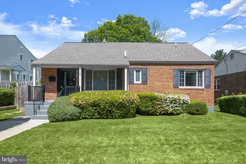 Exterior - 513 Gilmoure Dr, Silver Spring, MD 20901 photo 2 of 12