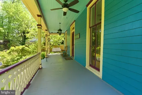 Exterior - 1102 Edgevale Rd, Silver Spring, MD 20910 photo 10 of 23