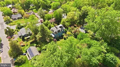 View/Area - 1102 Edgevale Rd, Silver Spring, MD 20910 photo 1 of 2