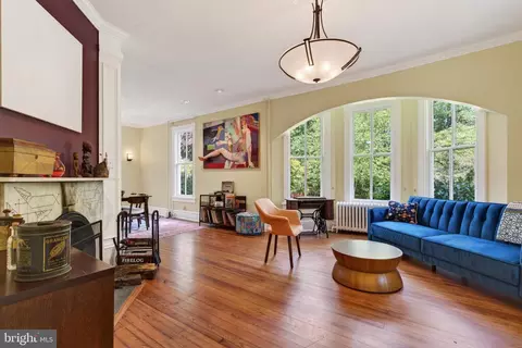 Living - 1102 Edgevale Rd, Silver Spring, MD 20910 photo 3 of 5