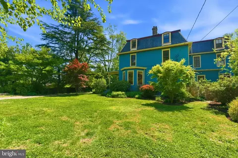 Exterior - 1102 Edgevale Rd, Silver Spring, MD 20910 photo 20 of 23