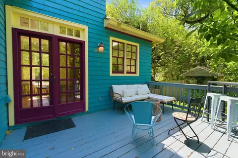 Exterior - 1102 Edgevale Rd, Silver Spring, MD 20910 photo 12 of 23