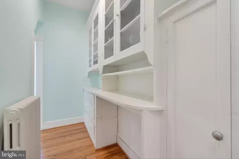 Entry Way - 1102 Edgevale Rd, Silver Spring, MD 20910 photo 5 of 7