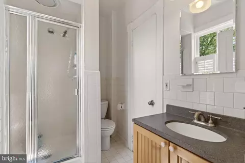 Bath - 1102 Edgevale Rd, Silver Spring, MD 20910 photo 7 of 7