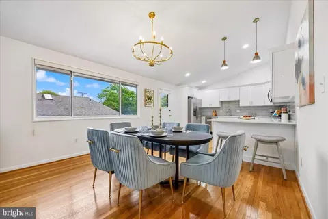 Dining - 1105 Lamberton Dr, Silver Spring, MD 20902 photo 2 of 4