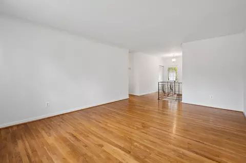 Living - 2807 Hathaway Ter, Silver Spring, MD 20906 photo 2 of 5