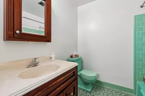 Bath - 2807 Hathaway Ter, Silver Spring, MD 20906 photo 1 of 2