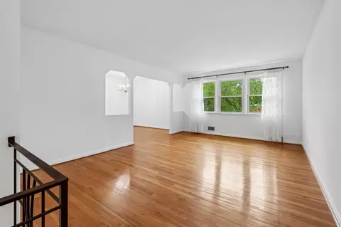 Living - 2807 Hathaway Ter, Silver Spring, MD 20906 photo 1 of 5
