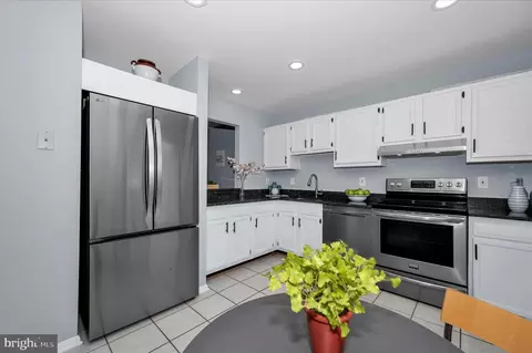 10120 Nightingale St, Gaithersburg, MD 20882