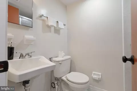Bath - 13323 Foxhall Dr, Silver Spring, MD 20906 photo 1 of 3