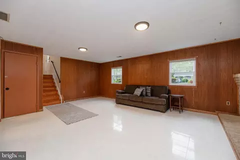 Living - 13323 Foxhall Dr, Silver Spring, MD 20906 photo 3 of 4