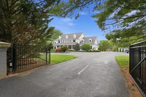 13516 Travilah Rd, North Potomac, MD 20878